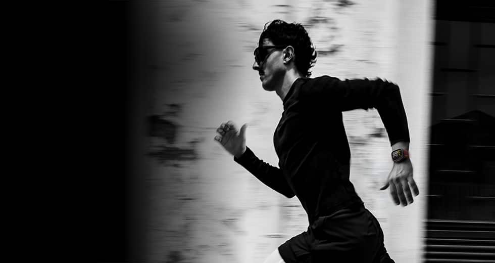 A person running while wearing Apple Watch Ultra 4