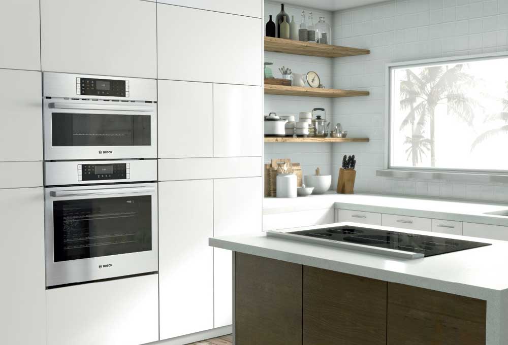 Kitchen, island with cooktop