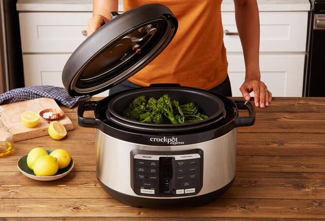 Crockpot Choose-a-Crock Programmable Slow Cooker