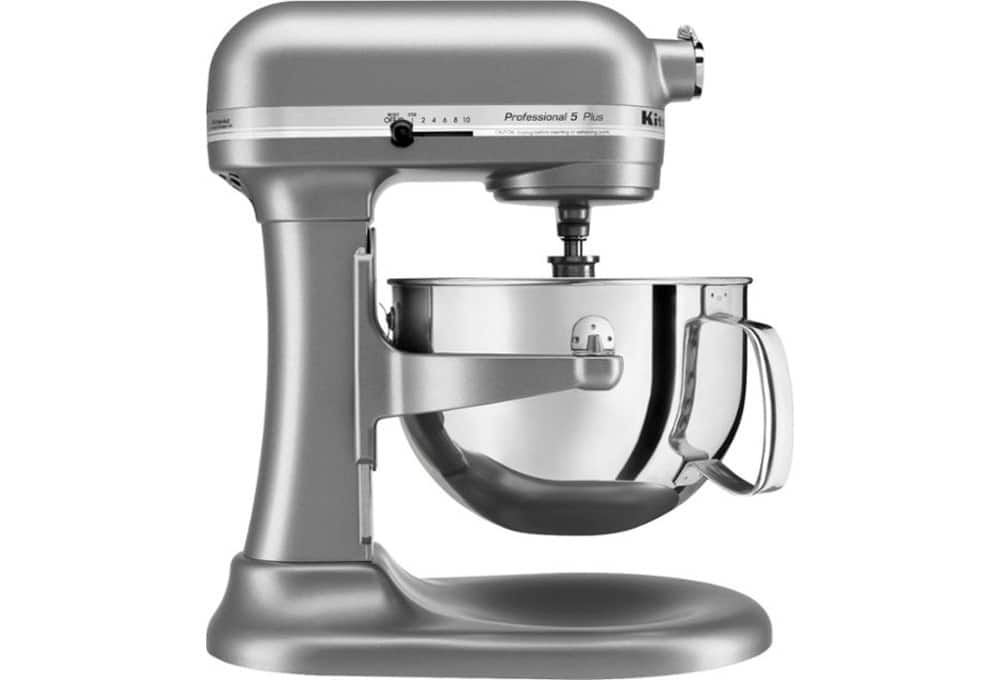 Silver stand mixer with bowl