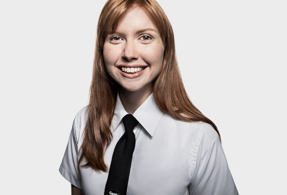 Geek Squad agent