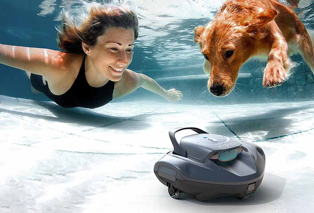 Robotic Pool Cleaner Working