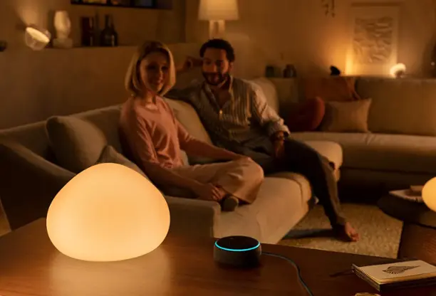 Smart table lamp and voice assistant in room