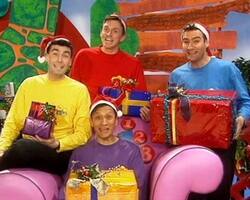 The Wiggles: Wiggly,Wiggly Christmas [DVD] [2000] - Best Buy