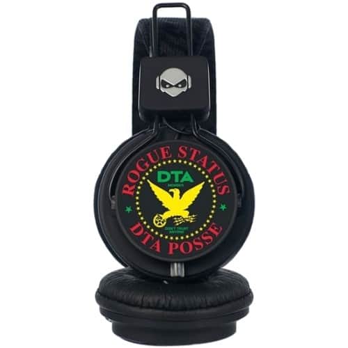 Front Standard. Subjekt - Headset.