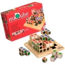 Front Large. MindWare - miQube.