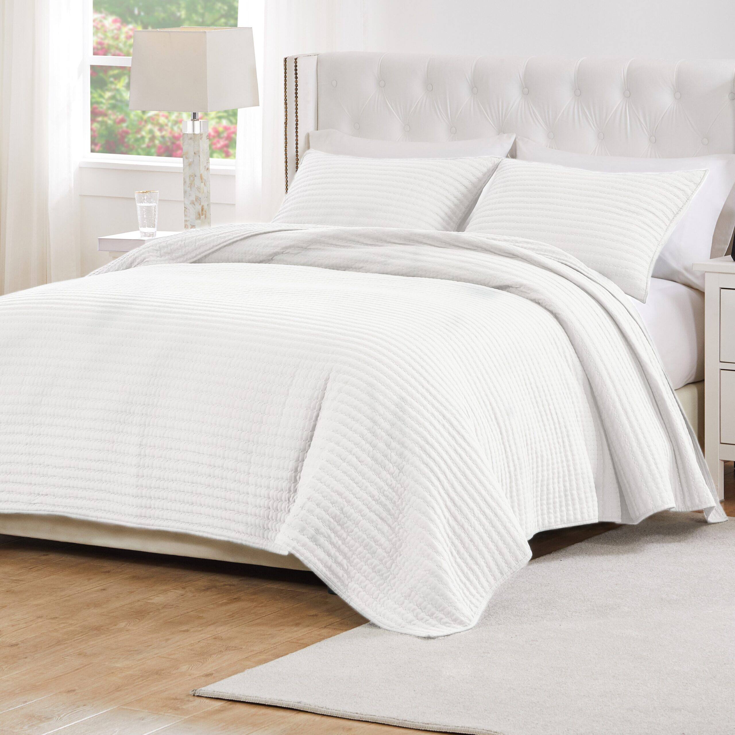 Angle. BreeBe - Vineyard Pure White Quilt Set - 2 Piece Twin/XL - White.