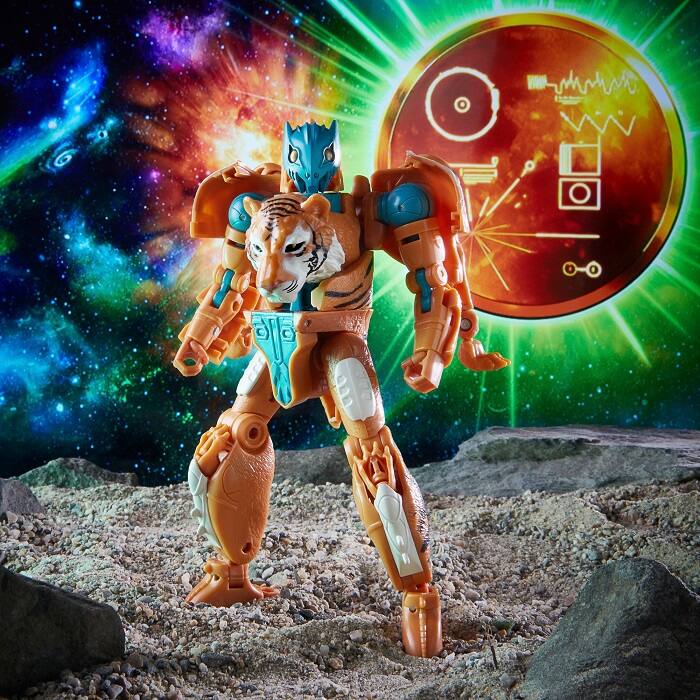 Alt View 6. Transformers - Mutant Tigatron Golden Disk Collection Deluxe Class | Transformers Generations War for Cybertron Kingdom Chapter.