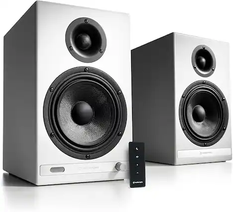 Front. Audioengine - HD6 Home Music System w/ Bluetooth aptX-HD - White.