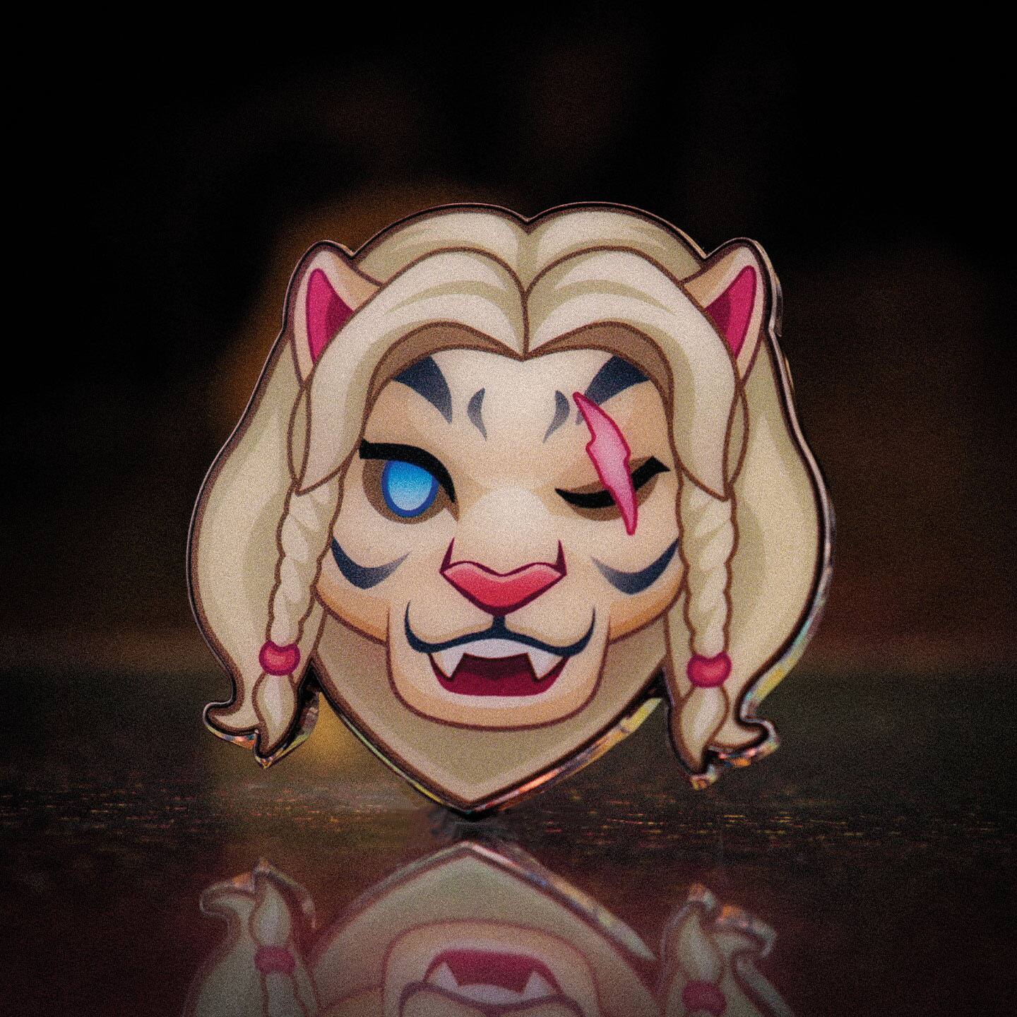 Alt View 10. Magic The Gathering - Magic: The Gathering 1.5" Mystery Pin - Blind Box (1 Pin with Order) - Styles May Vary.