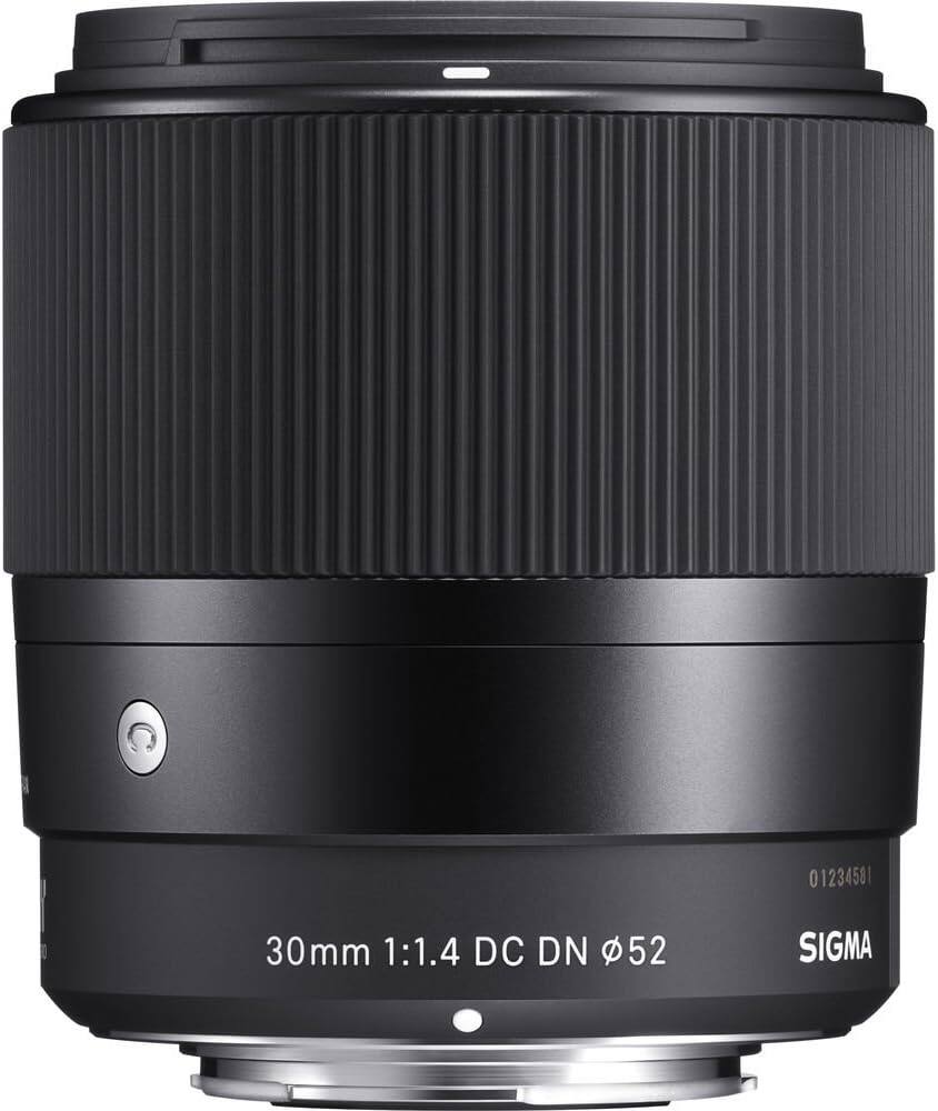 01234581  
30mm 1:1.4 DC DN 52  
SIGMA