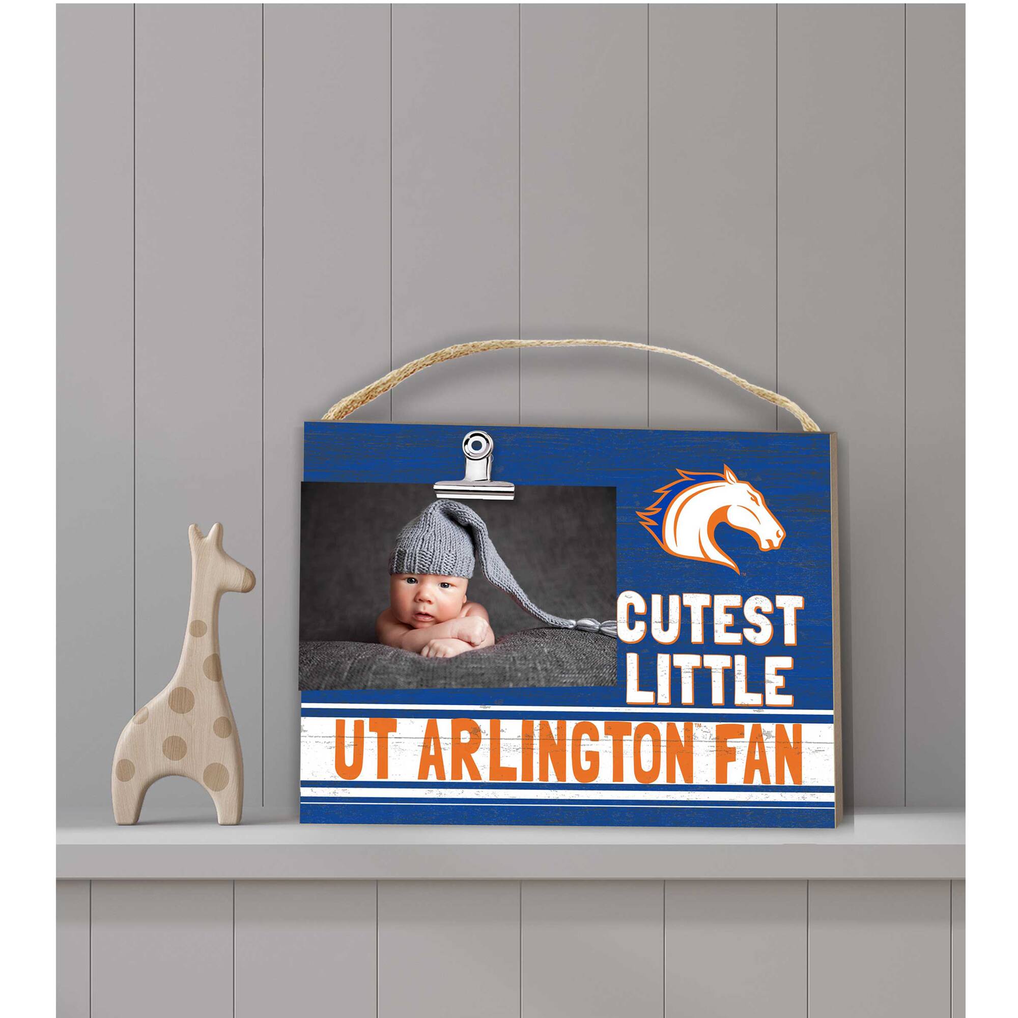 CUTEST LITTLE UT ARLINGTON FAN