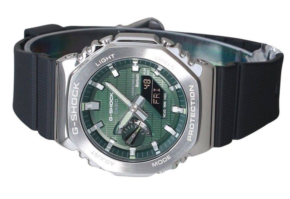 G-SHOCK  
CASIO  
LIGHT  
PROTECTION  
TOUGH SOLAR  
Bluetooth  
RECV REM  
ALM SIG  
START  
MODE  
FRI 18  
ADJUST  
AWH  
RCVD  
HND  
G-SHOCK