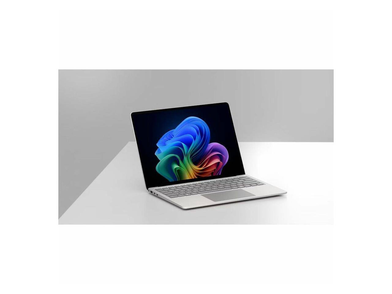 Alt View 2. Microsoft - Microsoft Surface Laptop 7 15" Touch - Snapdragon X Elite - 16 GB - 1 TB SSD - Platinum - Windows 11 - 22h Battery - Black.