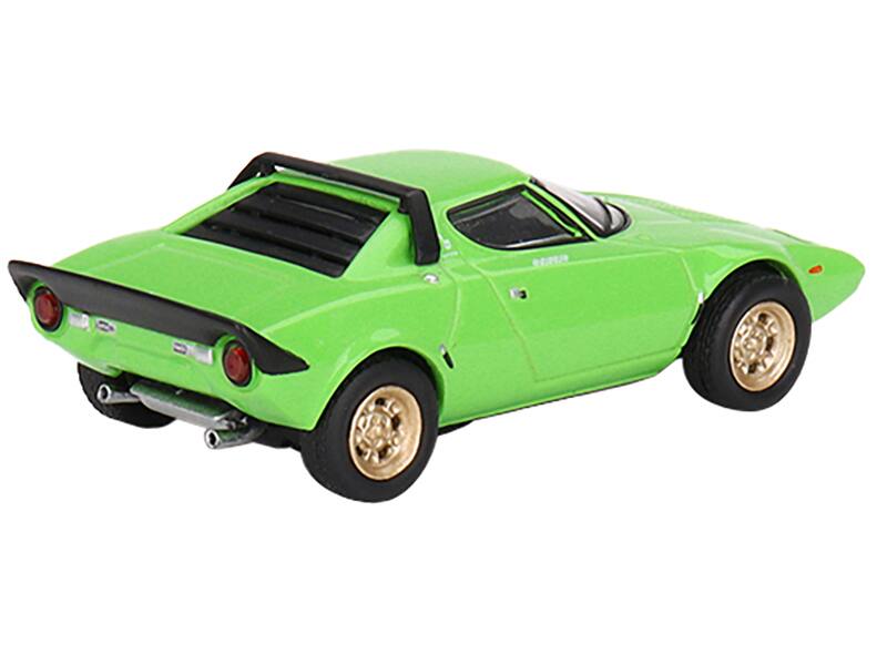 Left. Mini GT - Lancia Stratos HF Stradale Verde Chiaro Green Limited Edition to 1200 pieces Worldwide 1/64 Diecast Model Car by Mini GT - Green.