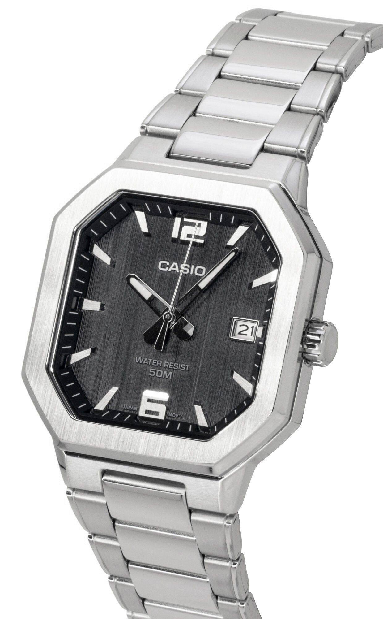 12 CASIO  
21  
WATER RESIST 50M JAPAN 6 MOV'T