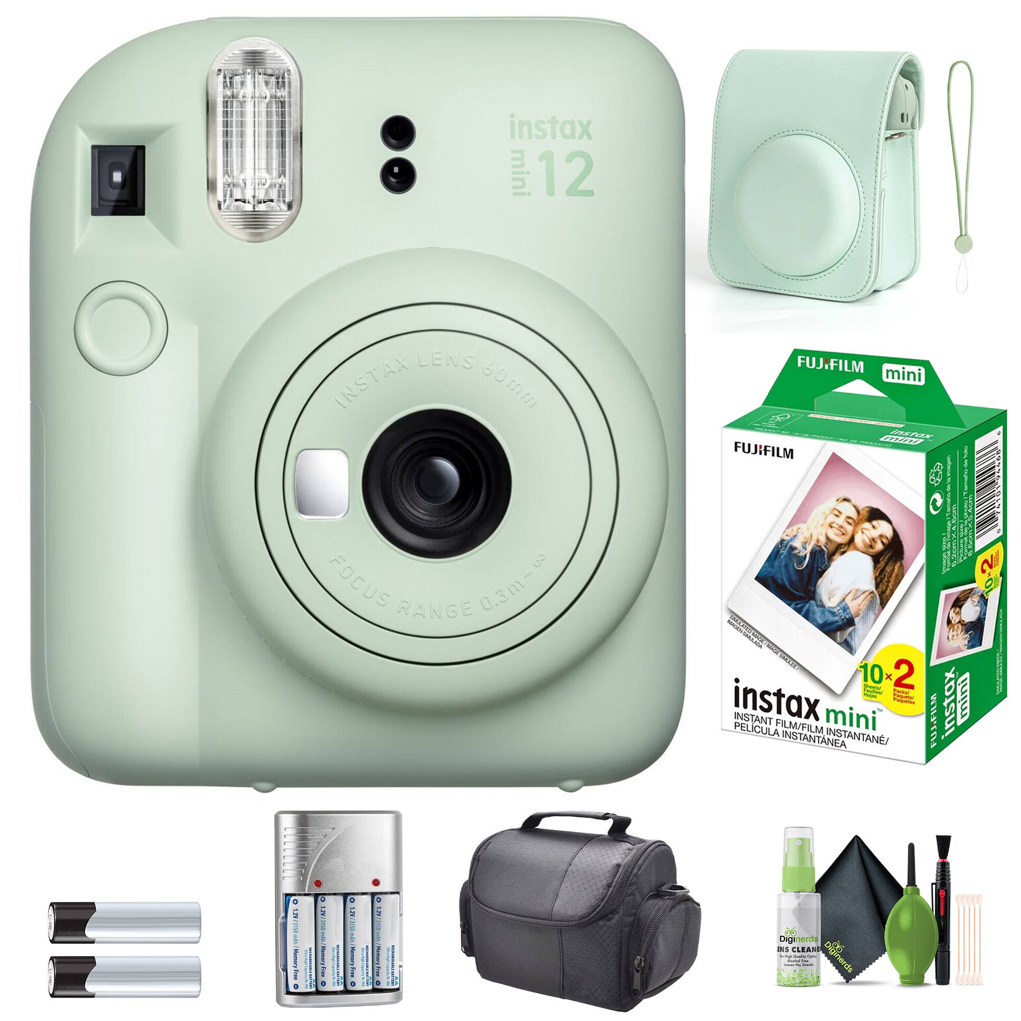 instax mini 12  
LENS: INSTAX 60mm  
FOCUS RANGE: 0.3m~9m  
FUJIFILM mini  
ASAS cErST  
FUJIFILM  

instax mini  
PELICULA INSTANT FILM/FILM mini  
FUJIFILM INSTANTNCA INSTANTANE  

Diginerds CLEAR