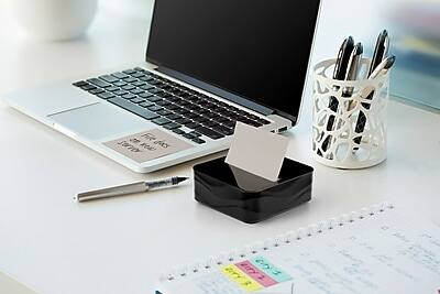 The text in the image appears to be a mix of words and symbols. Here is the corrected and grouped text:

- "Ft sone moe e ury city"

This seems to be a jumbled or distorted phrase. Without additional context, it's difficult to determine the exact intended words. However, it might be a misspelling or a distorted version of "Ft. Smith, Missouri City."