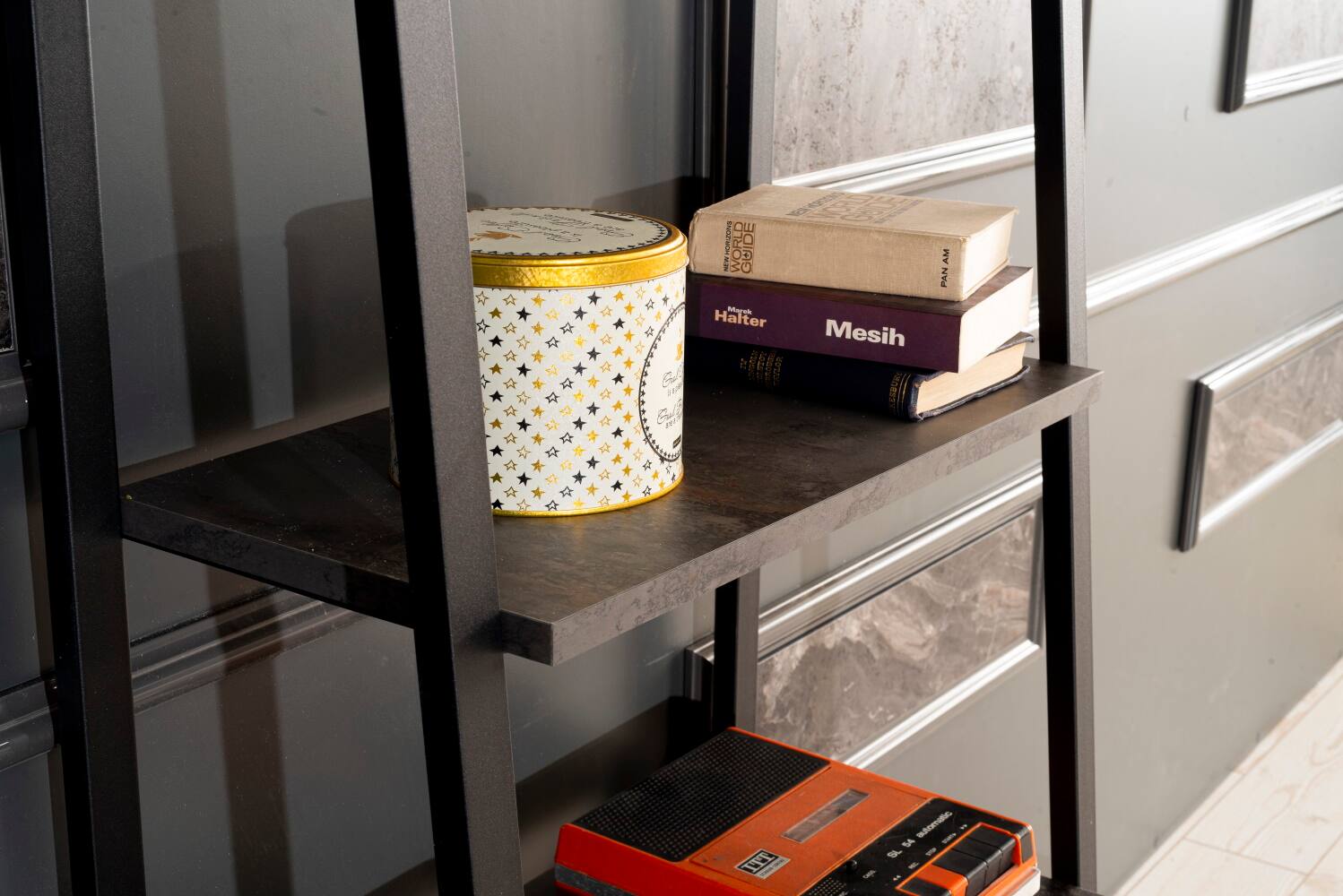 M WORLD GUIDE: Abgreh Halter e I 2820 Culf Mesih 10 SY AM PAN ITP stomate. 54 S - I D