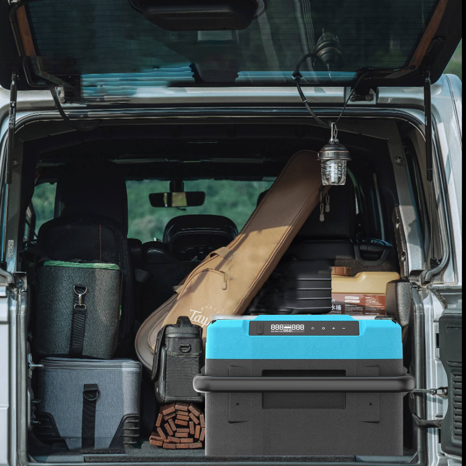 Tay 888-888-8888 88B 988 : MRE a KM das .