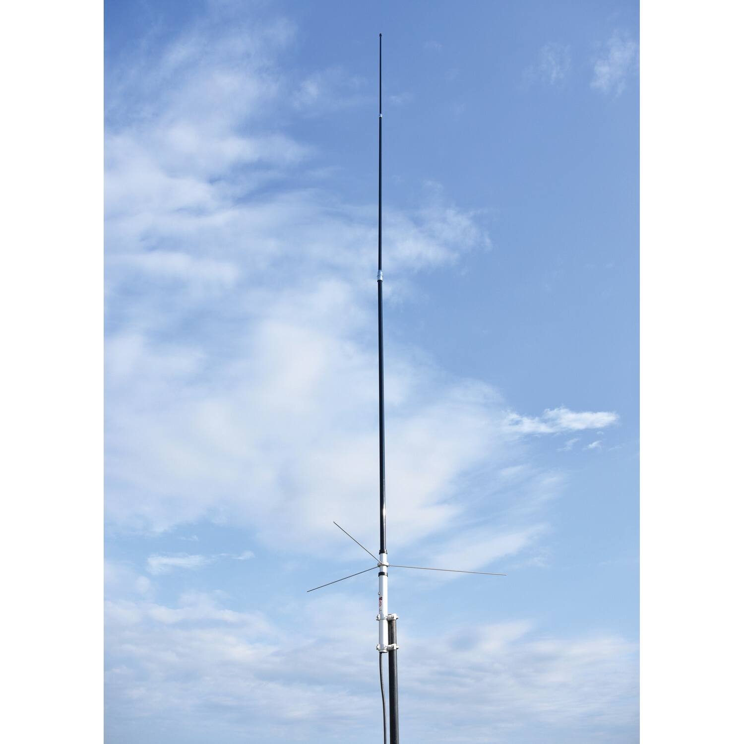 Angle. Tram - 200-Watt Dual-Band 3-Section Fiberglass Base Antenna, 50-Ohm UHF SO-239 Connector, 17-Ft Tall - Black.