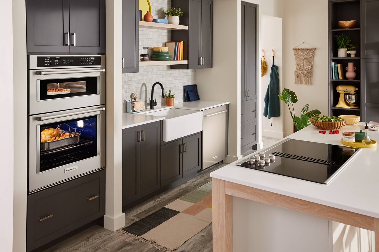 Alt View 15. KitchenAid - 27" Built-In Electric Convection Double Wall Combination with Microwave and Air Fry Mode - Stainless Steel.