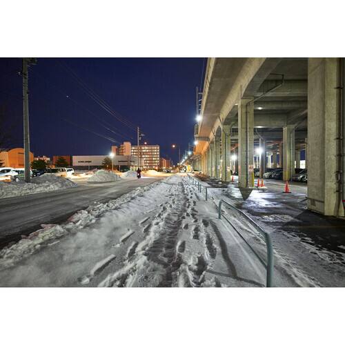 Alt View 5. Sigma - Sigma 15mm f/1.4 DC Contemporary Lens for RF Mount w/ Advanced Accessory and Travel Bundle | 406972 | 15mm Lens for RF - Black.