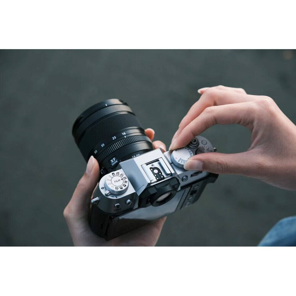 16 23 35 50 16.00 16mm XF 100M D 4 H b ESA FILM tE 9 6 R D B 1