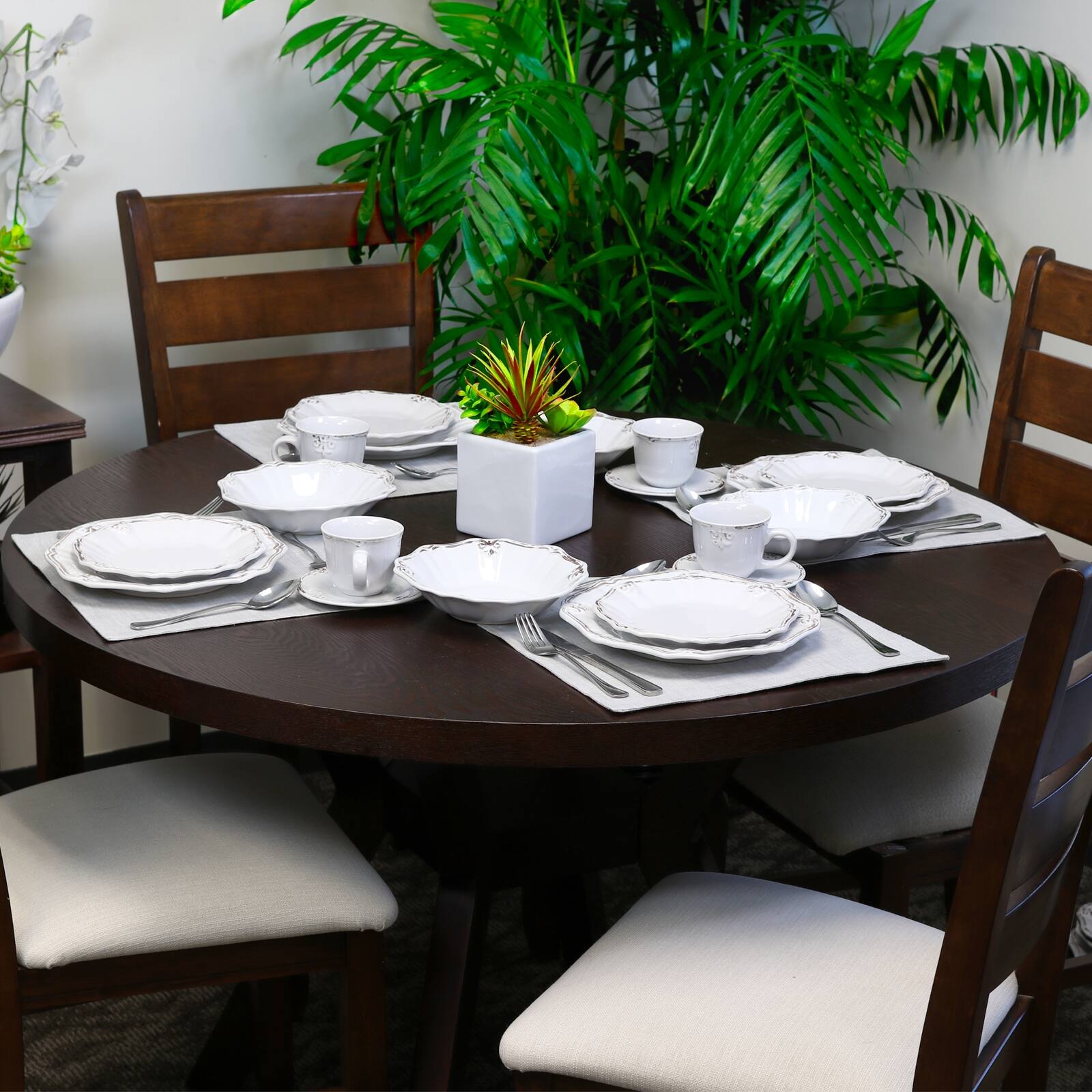 Alt View 5. Elama - Elama Fleur De Lys 20-Piece Dinnerware Set in White - White.