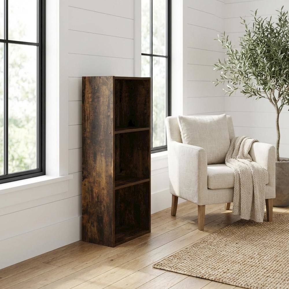 Angle. FurniFact - Wooden Bookcase with Adjustable Shelves and Durable Design - Amber Pine.