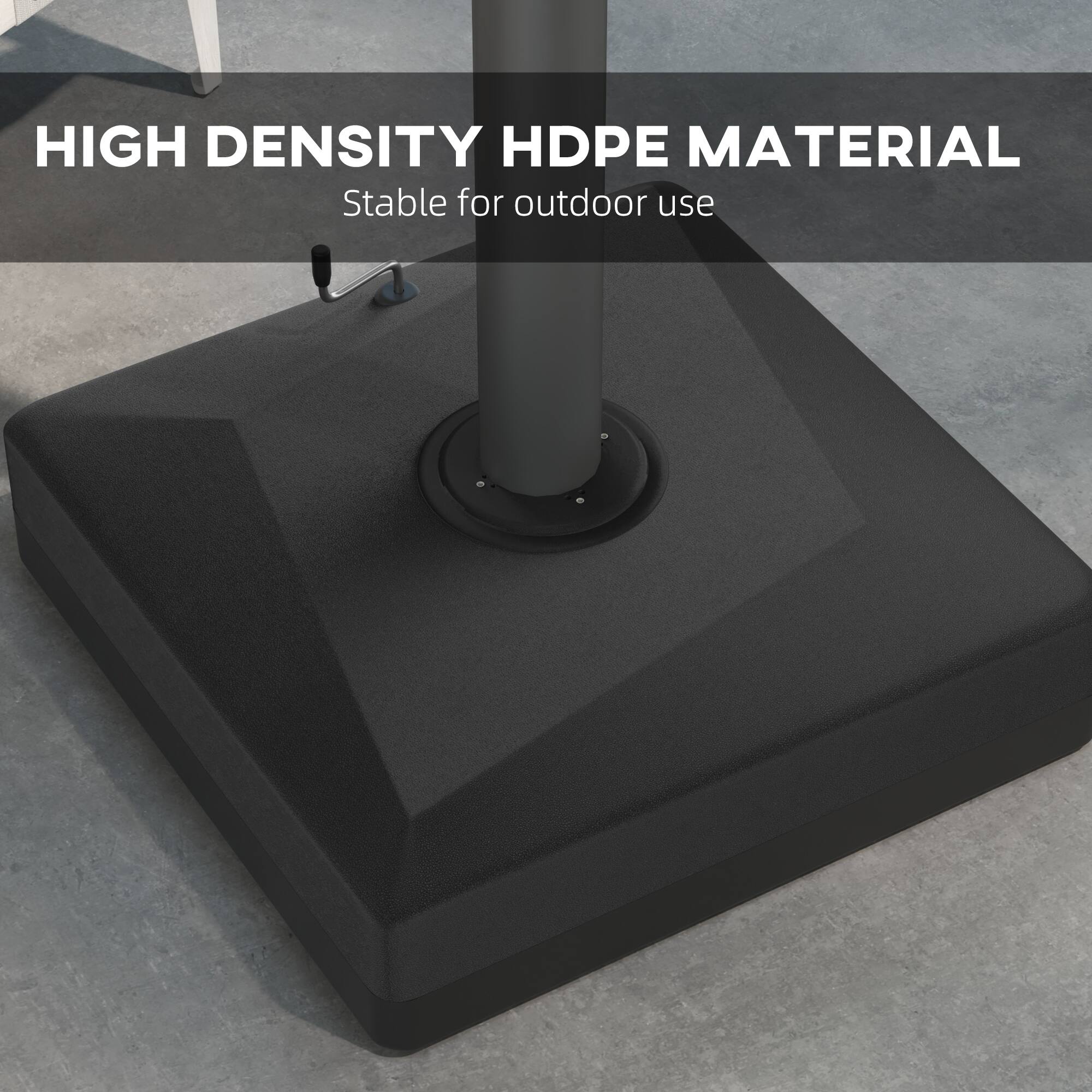 HIGH DENSITY HDPE MATERIAL  
Stable for outdoor use