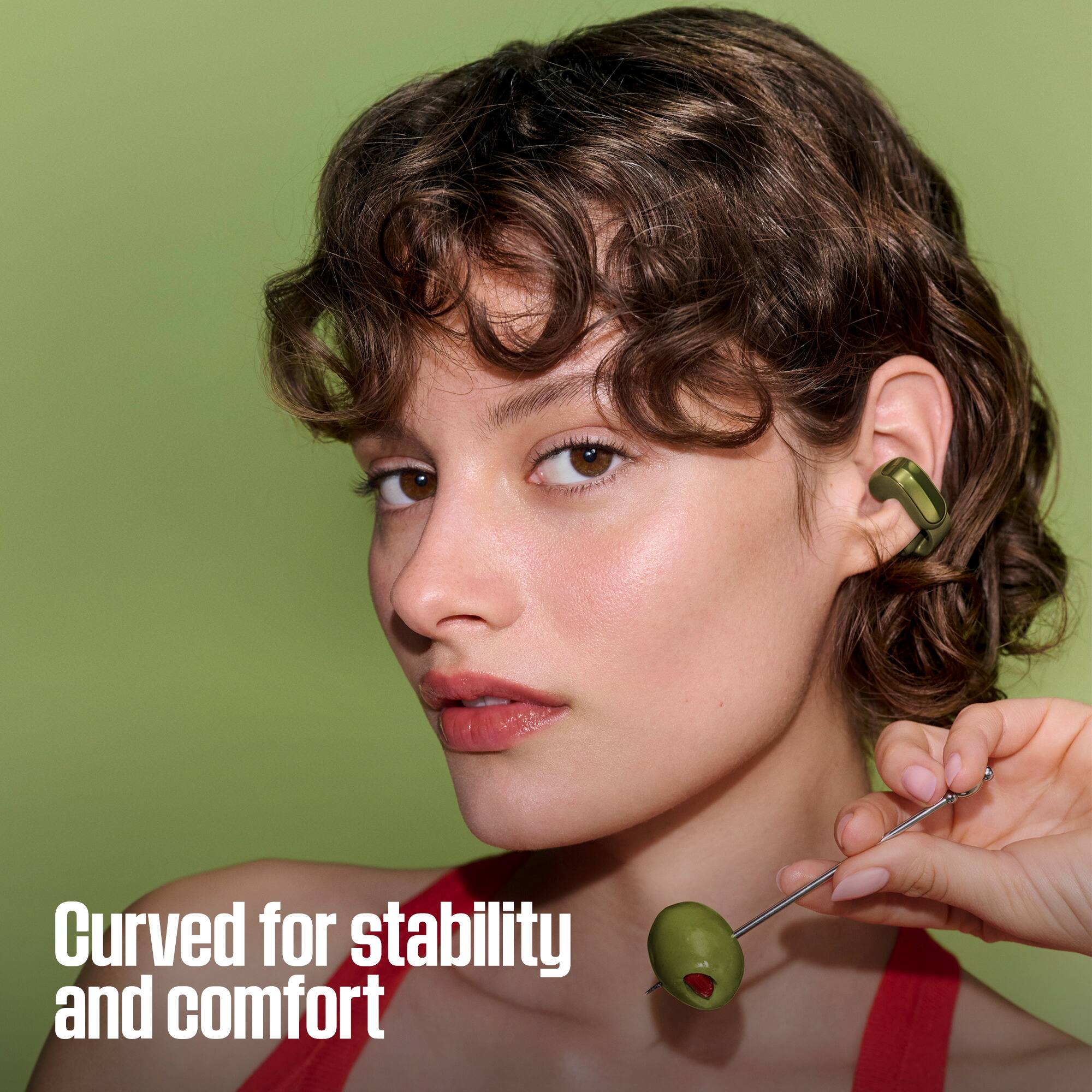 Curved for stability and comfort
