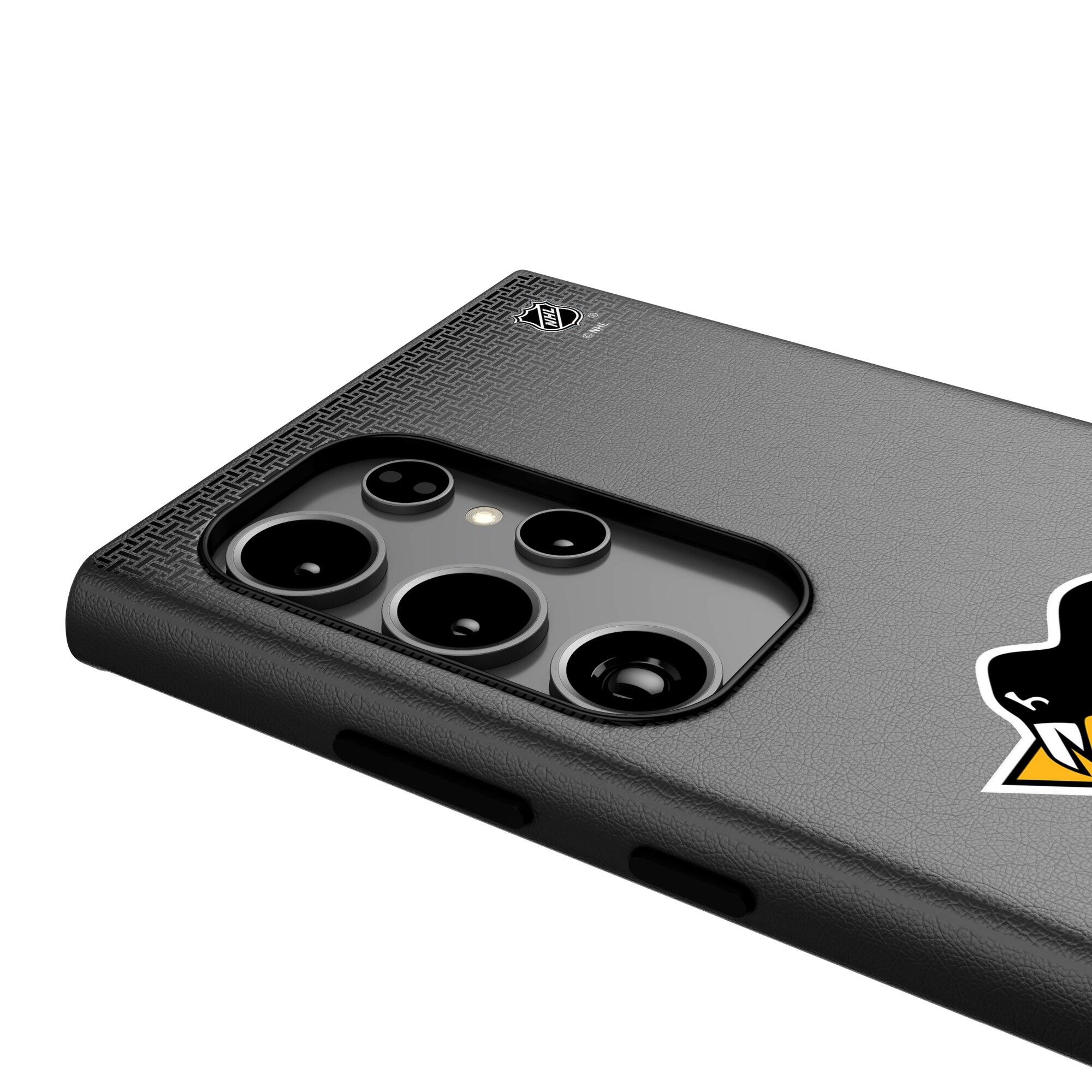 Alt View 3. Keyscaper - Pittsburgh Penguins Linen Galaxy Magnetic Bump Case - S24 Ultra - Black.