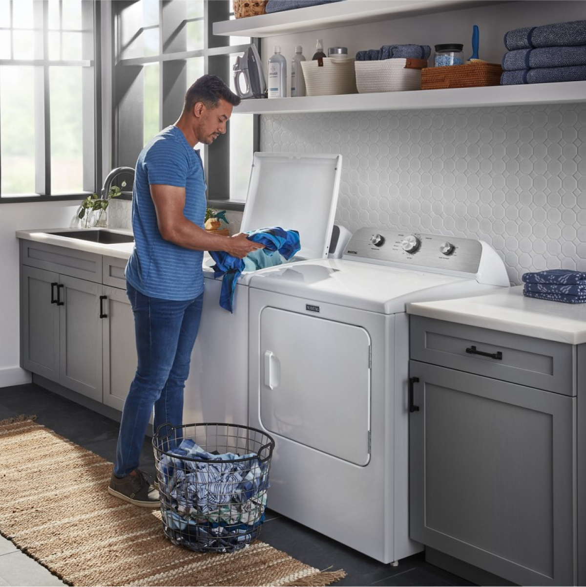 Alt View 7. Maytag - Maytag - 7.0 Cu. Ft. Gas Dryer with Wrinkle Prevent - White - White.