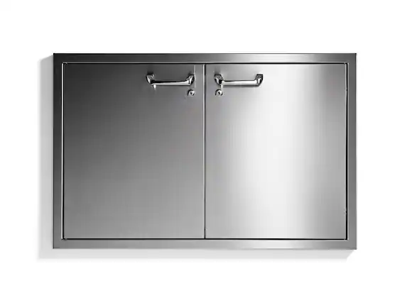 Front. Lynx - VENTANA 36" Sealed Pantry - Stainless Steel.
