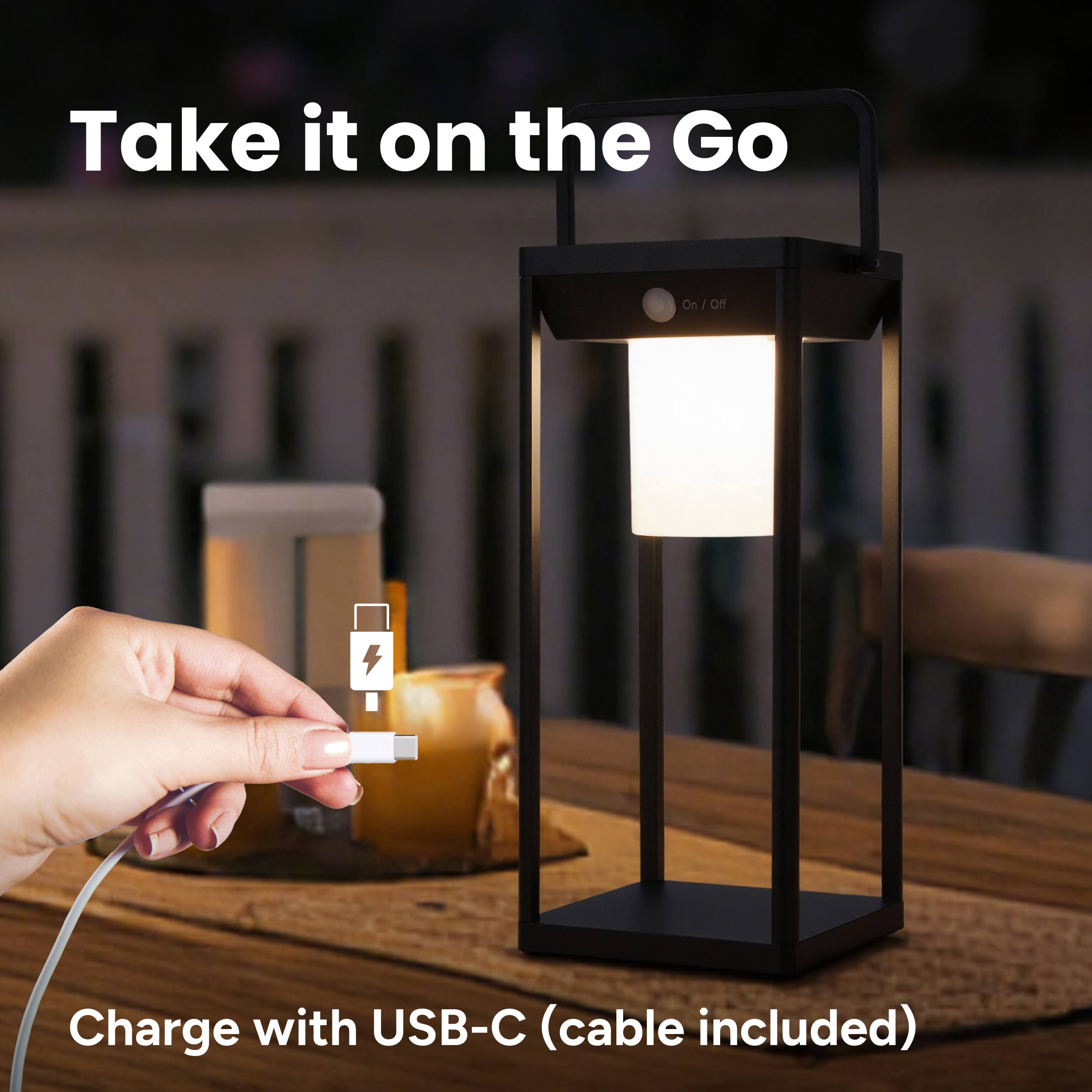 Take it on the Go

On / Off

4

Charge with USB-C (cable included)