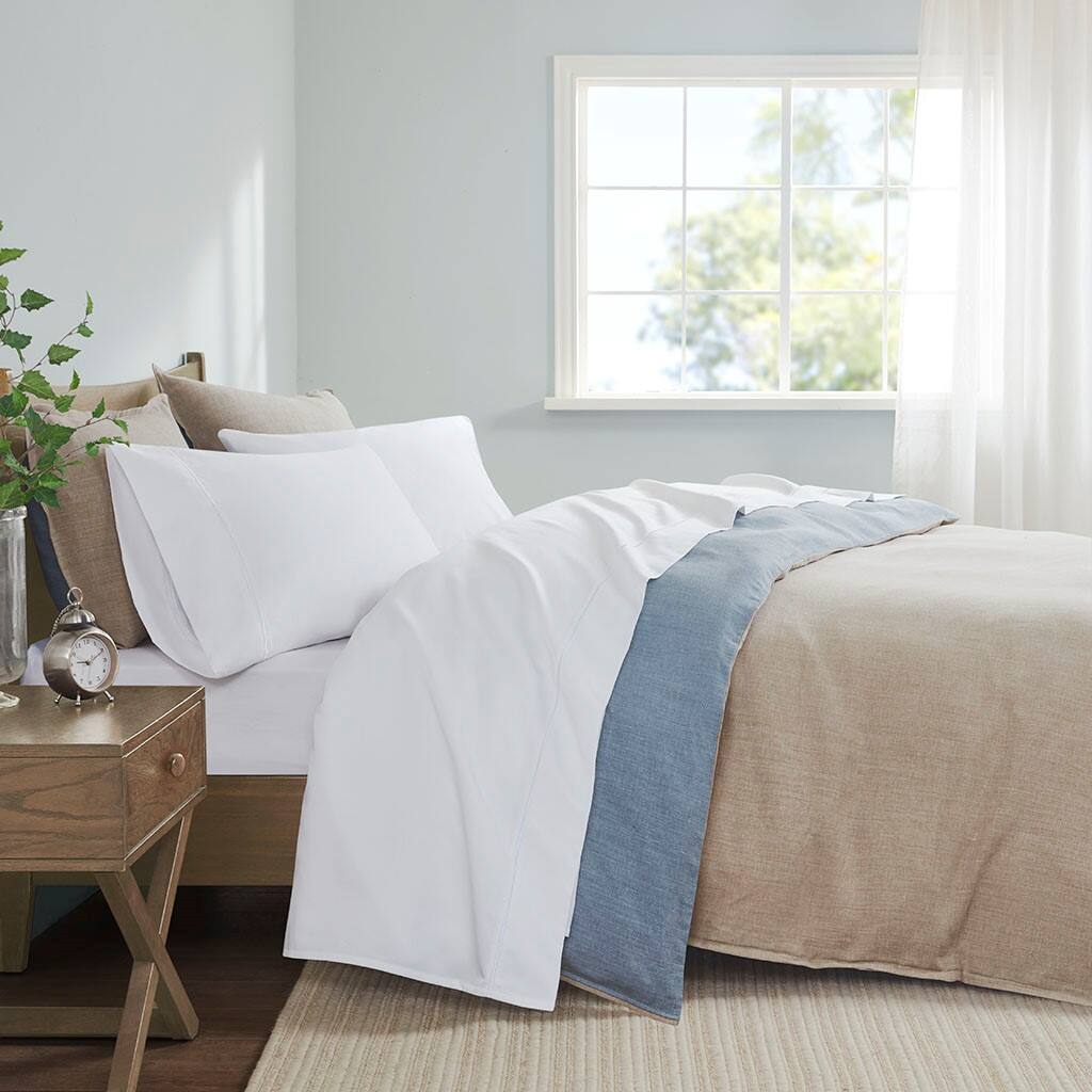 Alt View 1. Gracie Mills - Gracie Mills Noelia 600 Thread Count Cotton Sheet Set - White.