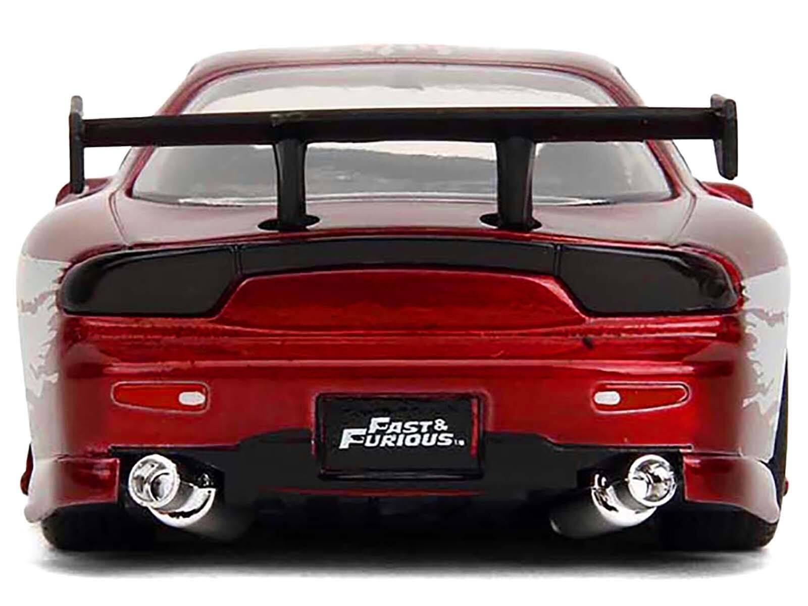 FAST & FURIOUS