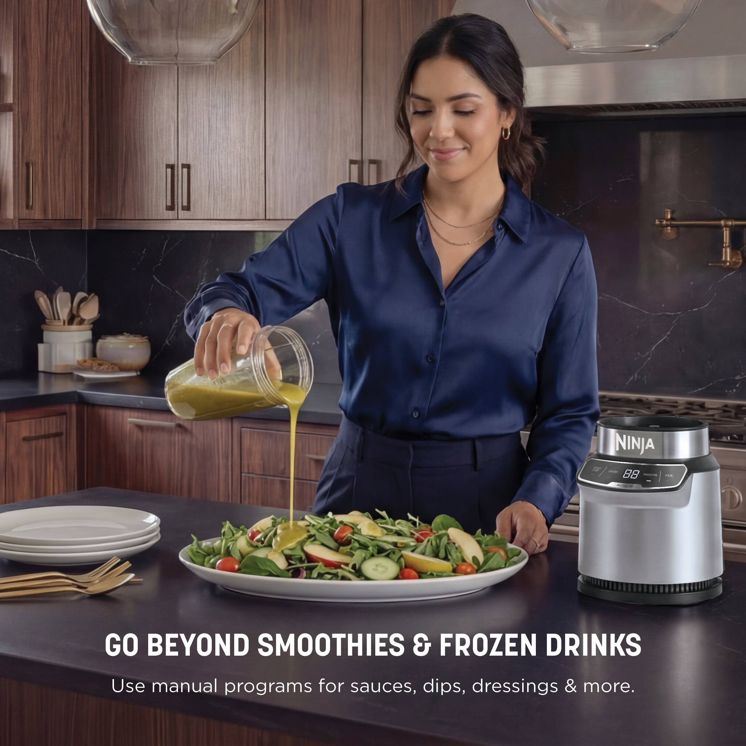 NINJA 88: GO BEYOND SMOOTHIES & FROZEN DRINKS  
Use manual programs for sauces, dips, dressings & more.