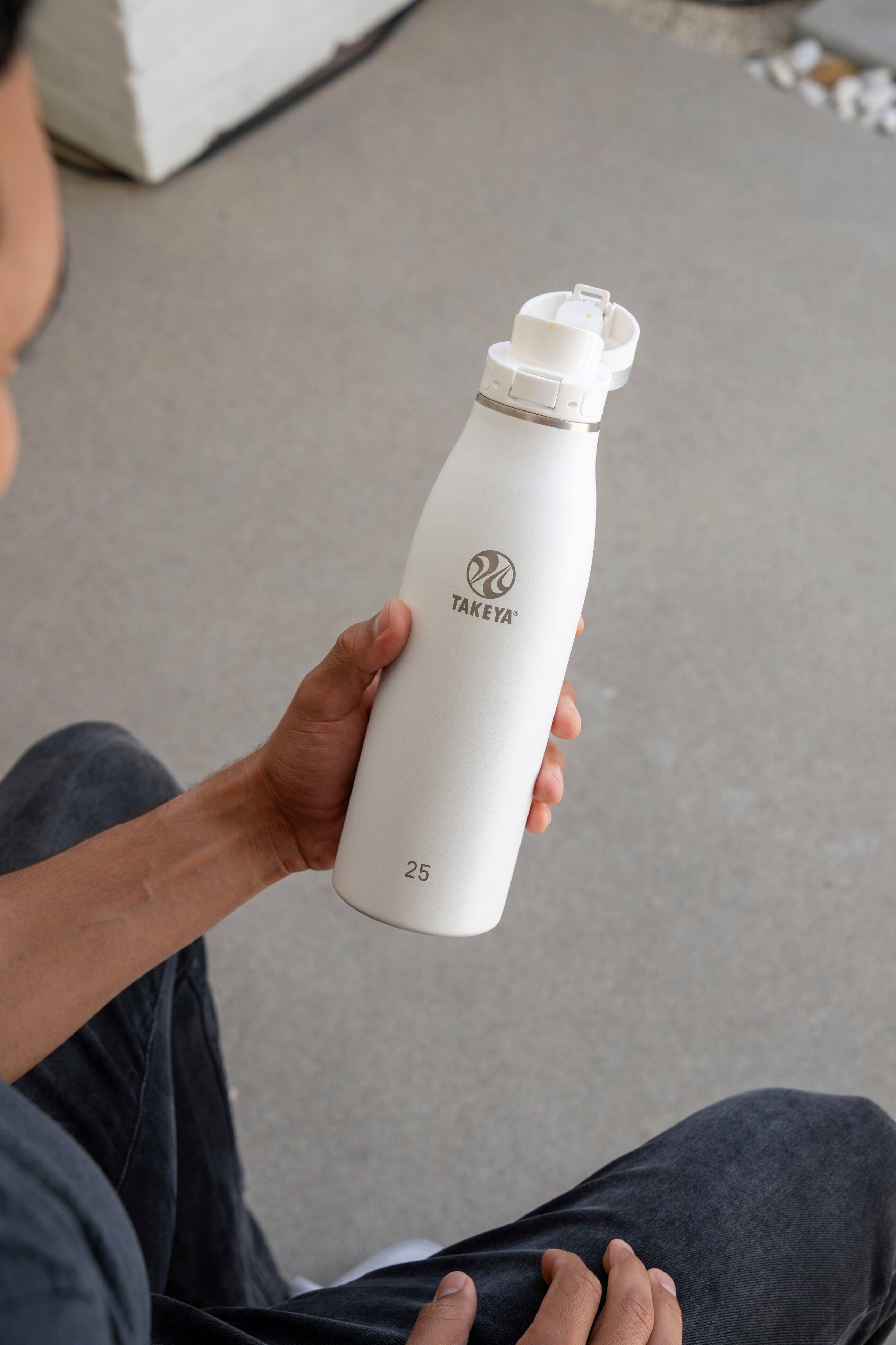 Alt View 11. Takeya - Traveler 25-oz. Leakproof Flip-Lock Mug - Arctic.