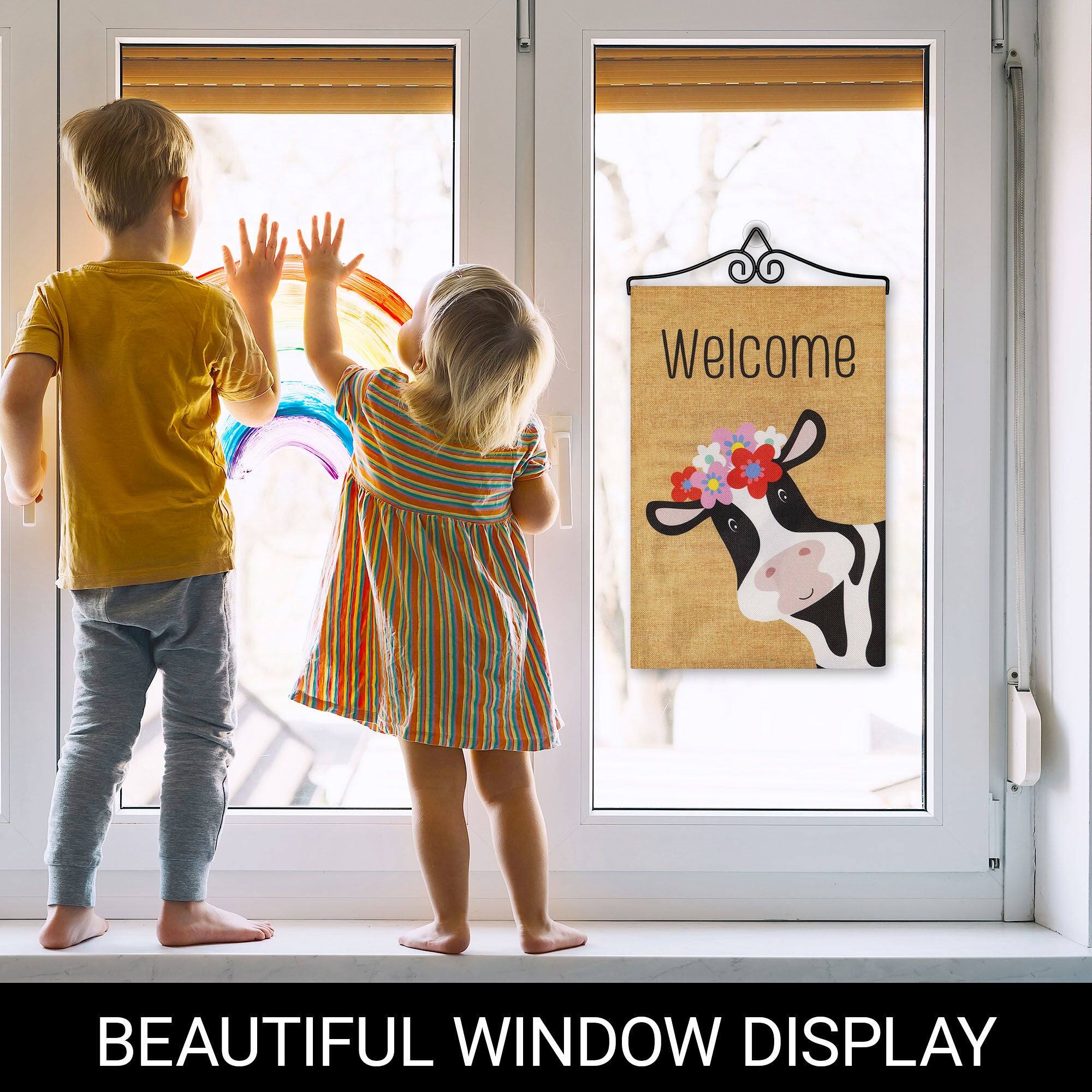 Welcome  
BEAUTIFUL WINDOW DISPLAY