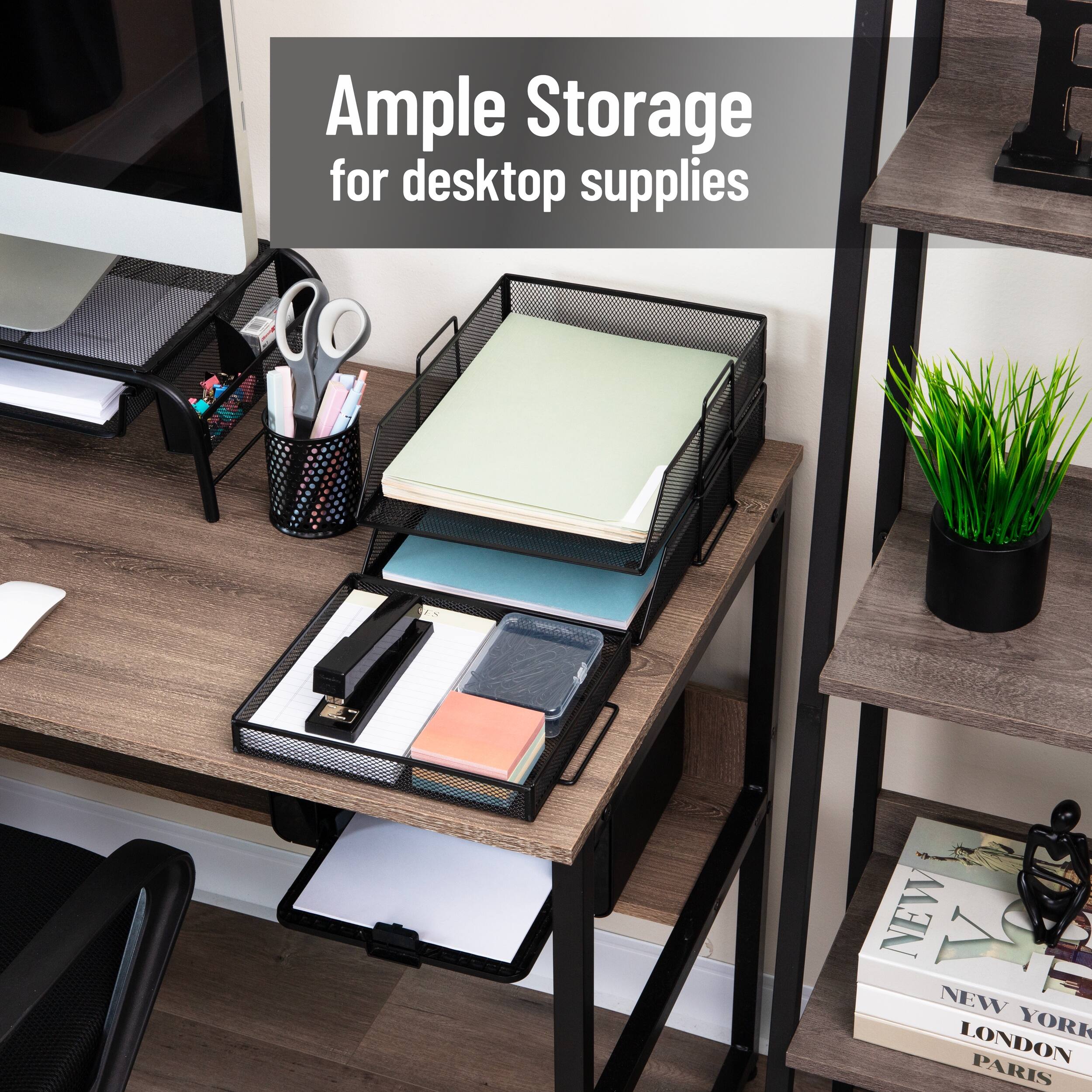 Ample Storage for desktop supplies

NEW YORK LONDON PARIS