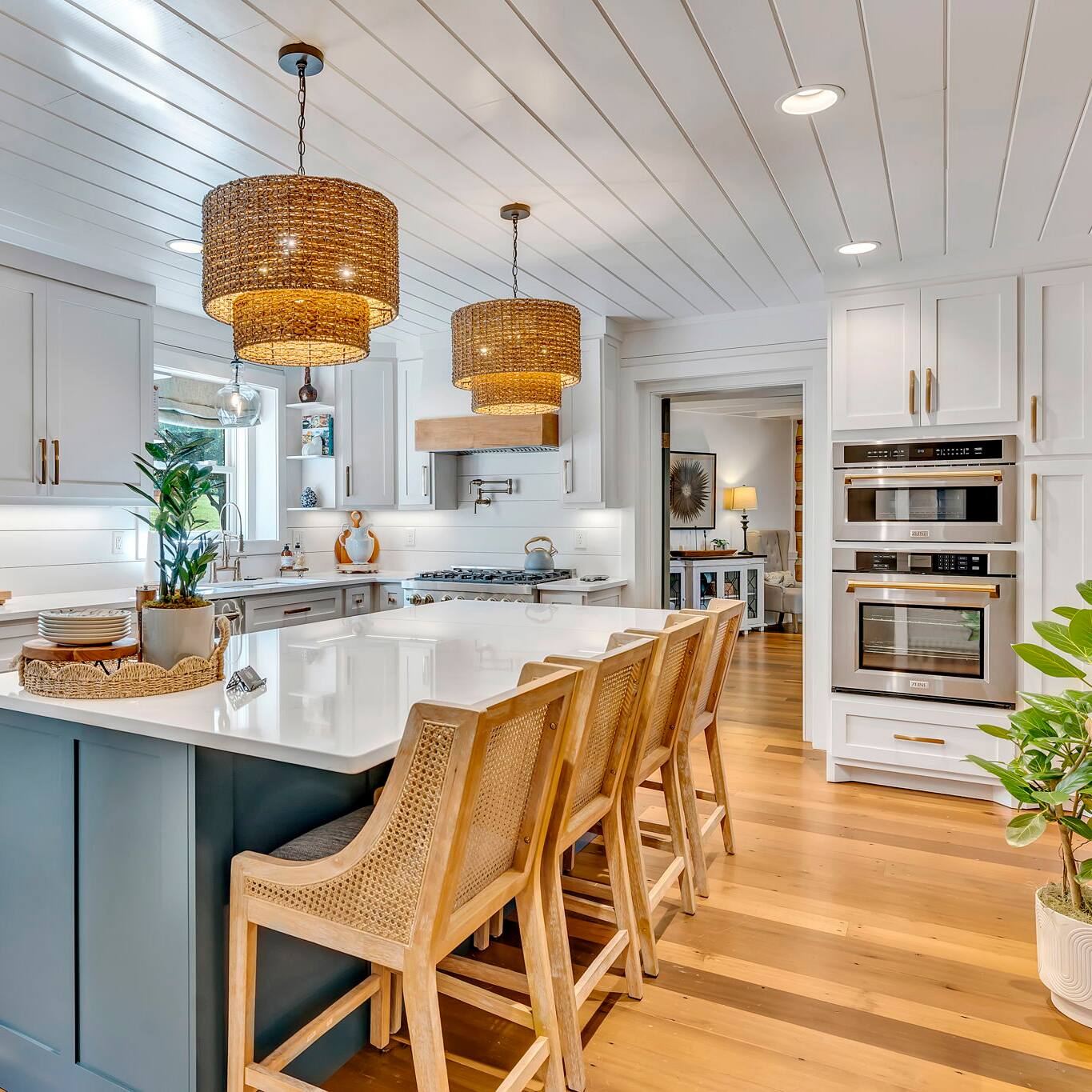 Alt View 20. ZLINE - 30 in. Autograph Wall Oven w/ Air Fry and Self Clean w/ Polished Gold Handle - Stainless Steel.