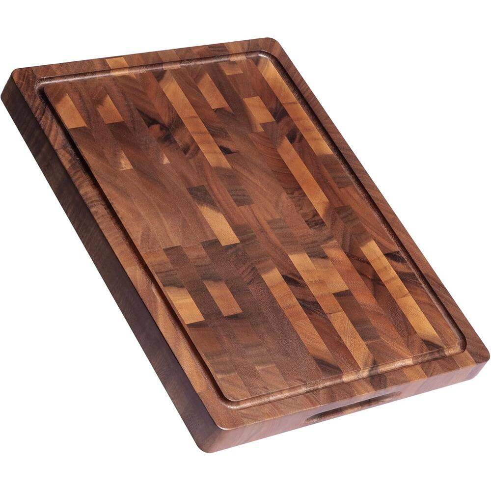 PARKER SLATER - Walnut End Grain Cutting Board – 17"x13", Double-Sided with Handle