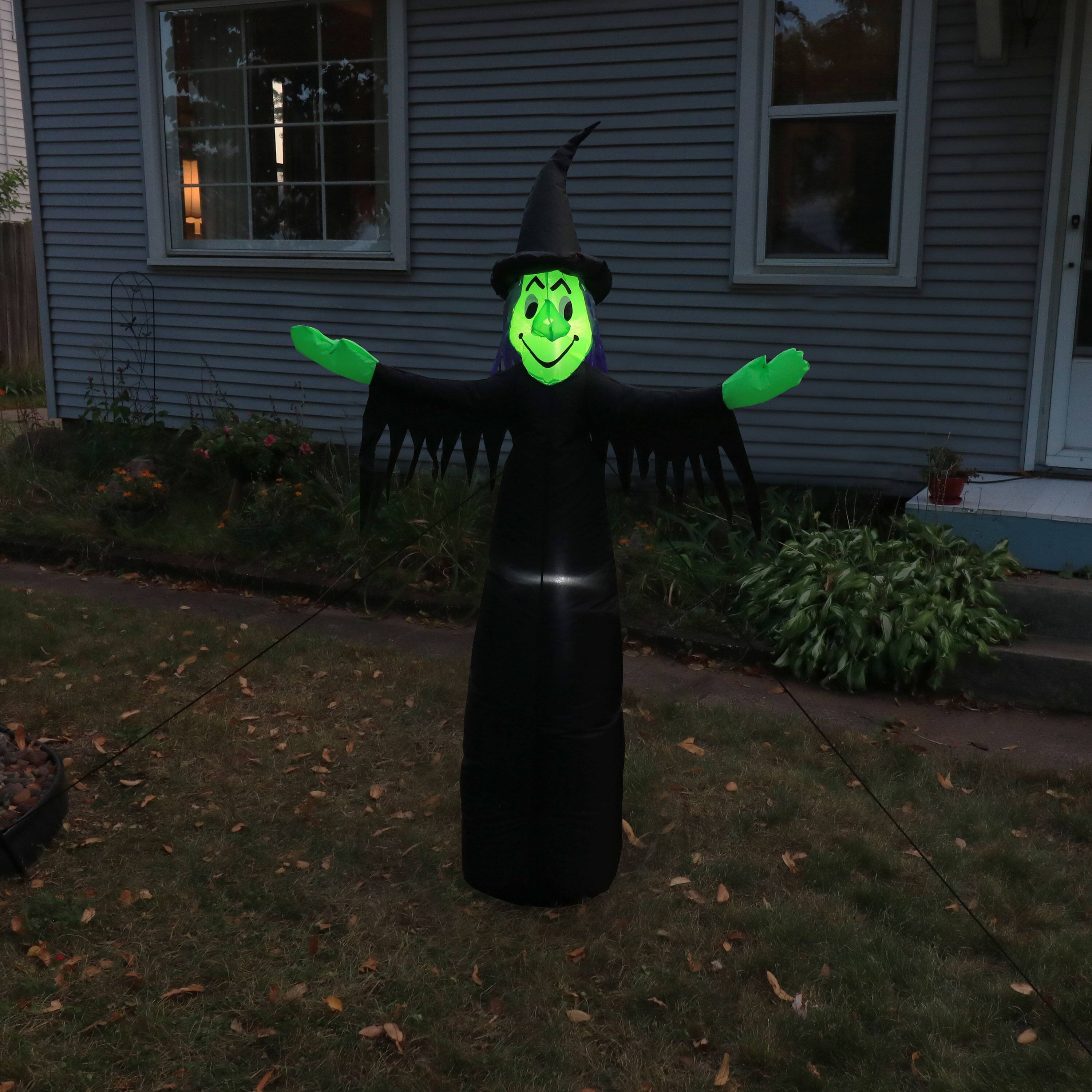 Alt View 5. Sunnydaze - Wendolyn the Wicked Witch Inflatable Halloween Decoration - 5 ft - Black.