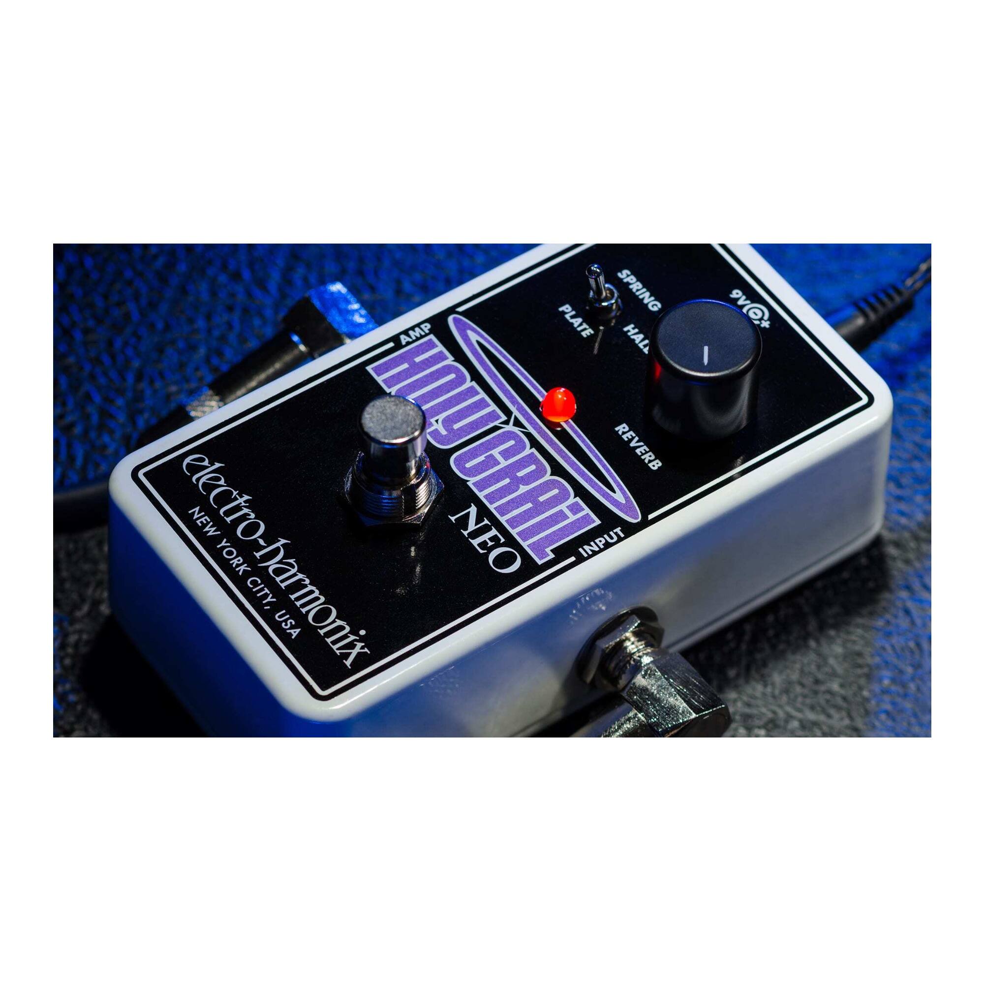 SPRING PLATE HALL REVERB  
electro-harmonix  
NEO GRAiL  
NEW YORK CITY, USA  
INPUT