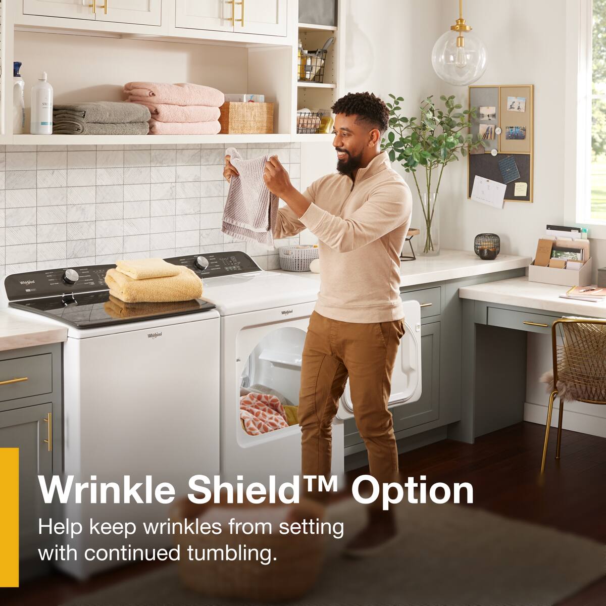Wrinkle Shield™ Option  
Help keep wrinkles from setting with continued tumbling.