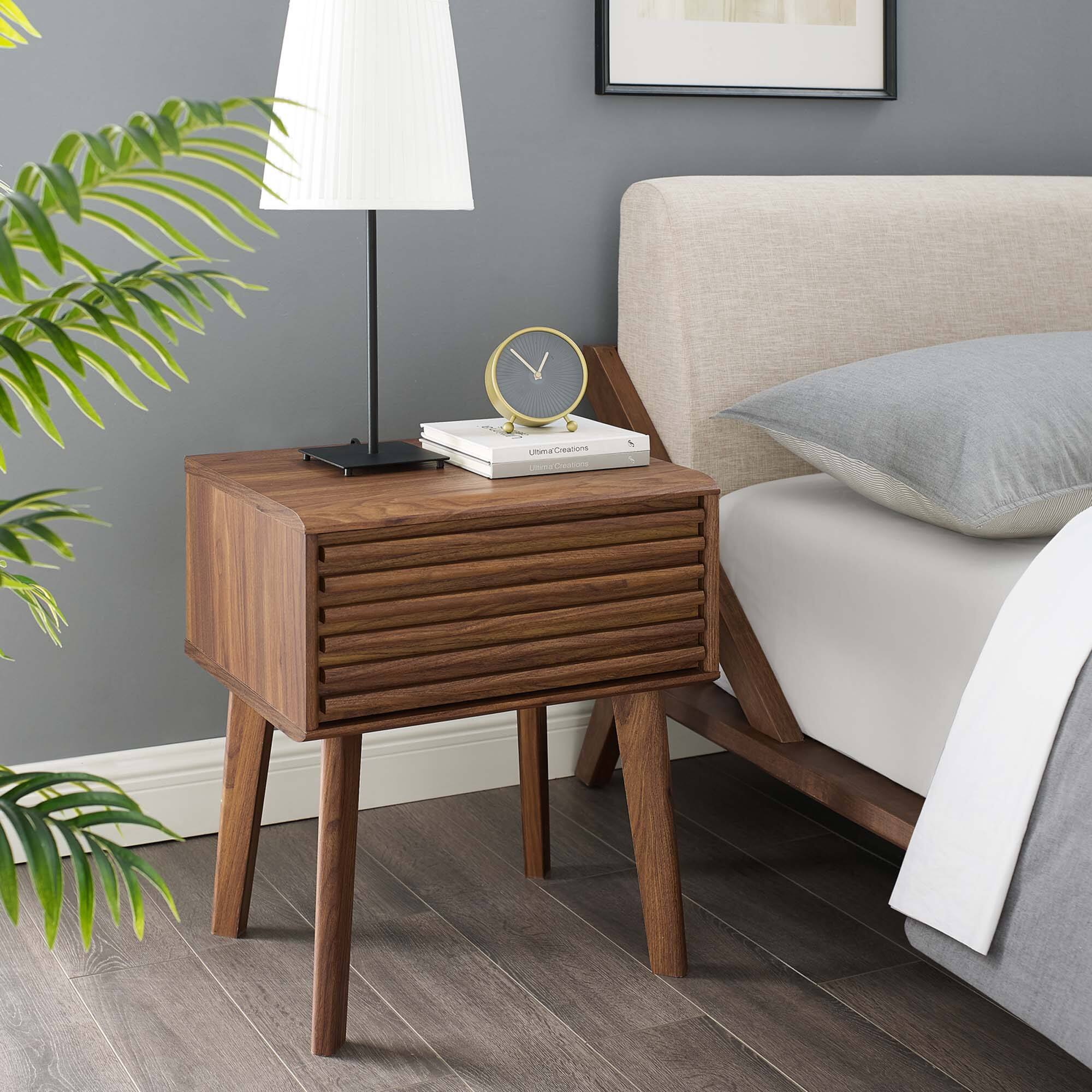 Render End Table by Modway - Walnut