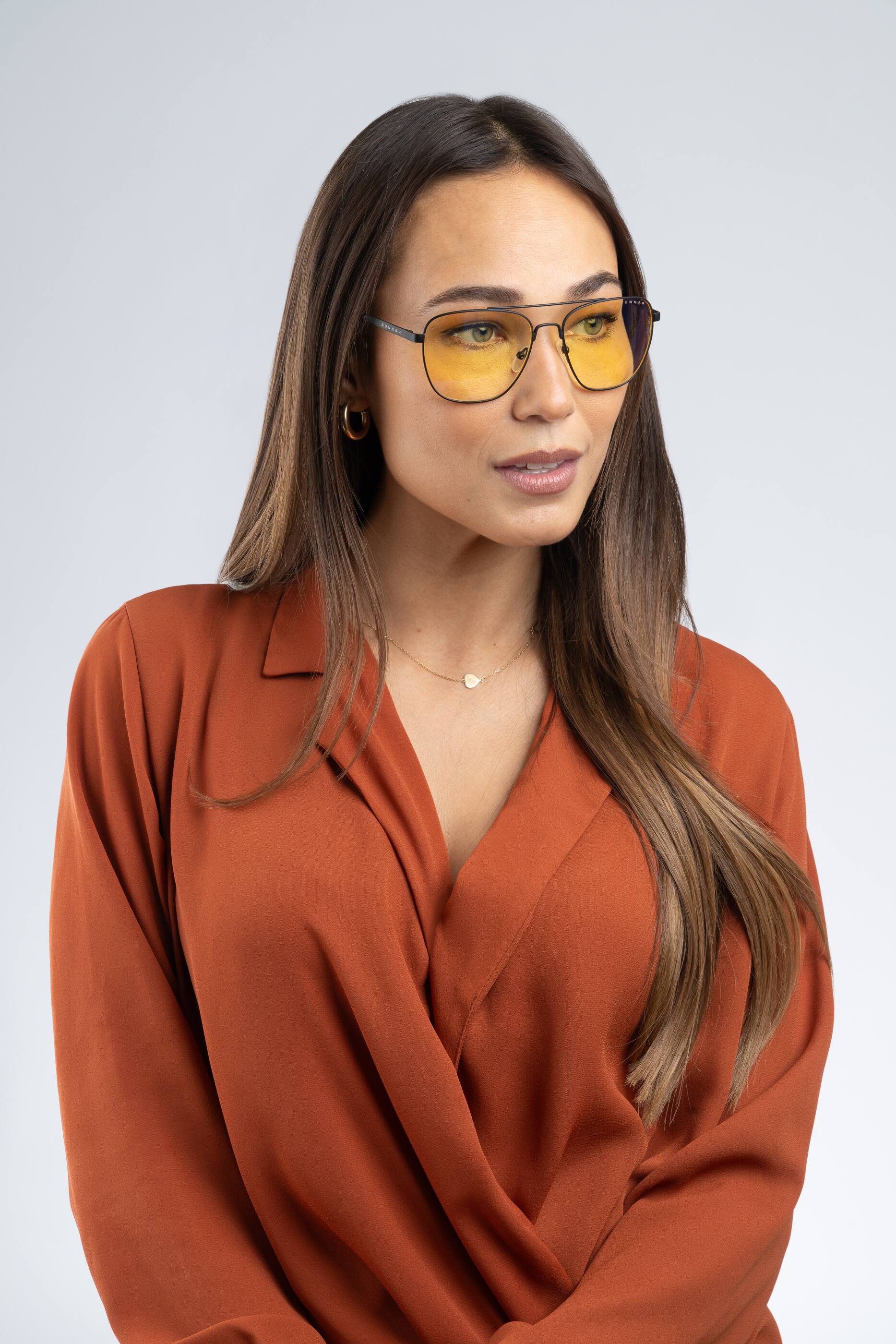 Alt View 4. GUNNAR - Mustang Computer Glasses with Blue Light Reduction, Amber Lenses - Onyx.