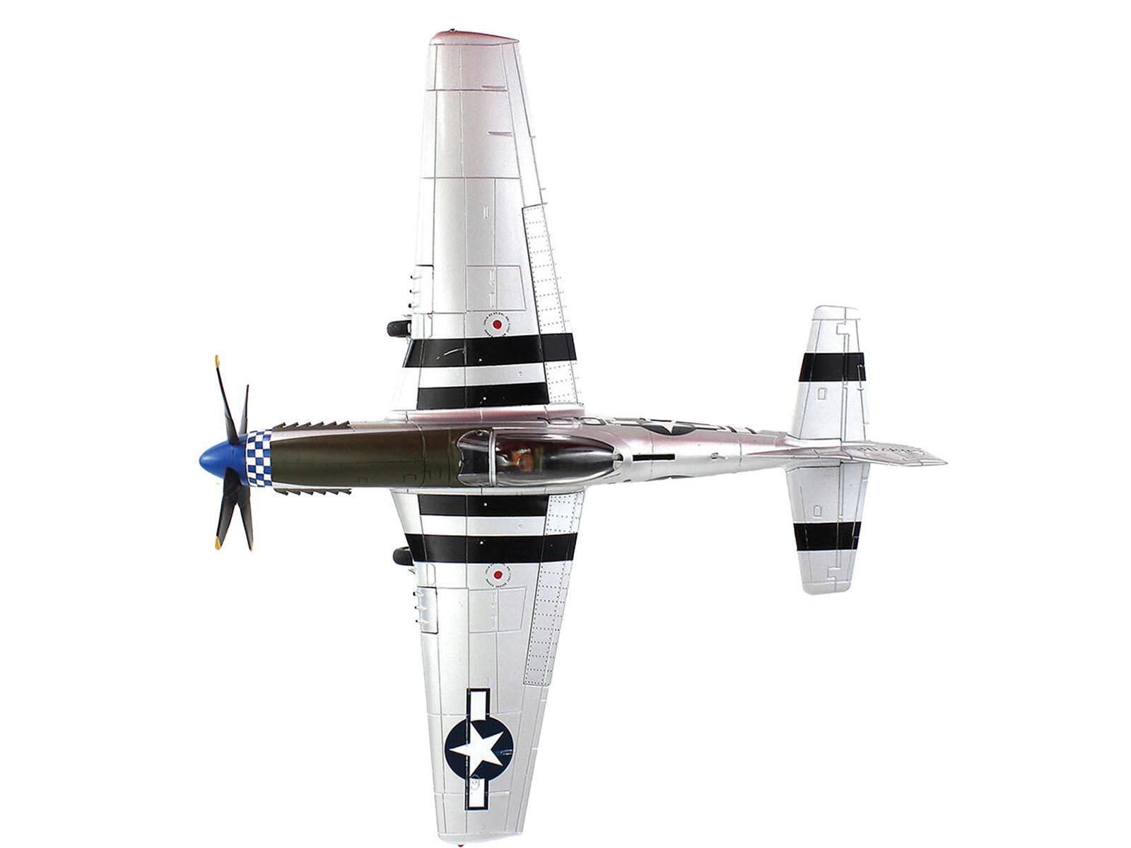 Angle. Hobby Master - North American P-51D Mustang "463702 Grim Reaper 355th FS 9th USAAF" 1945 US Army Air Forces "Air Power Series" 1/48 - Multicolor.